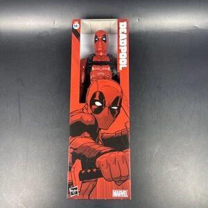 New Marvel Universe Deadpool 12 in Action Figure E2933 Hasbro Titan Hero Series